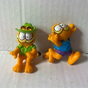 Vintage Garfield figures (2)